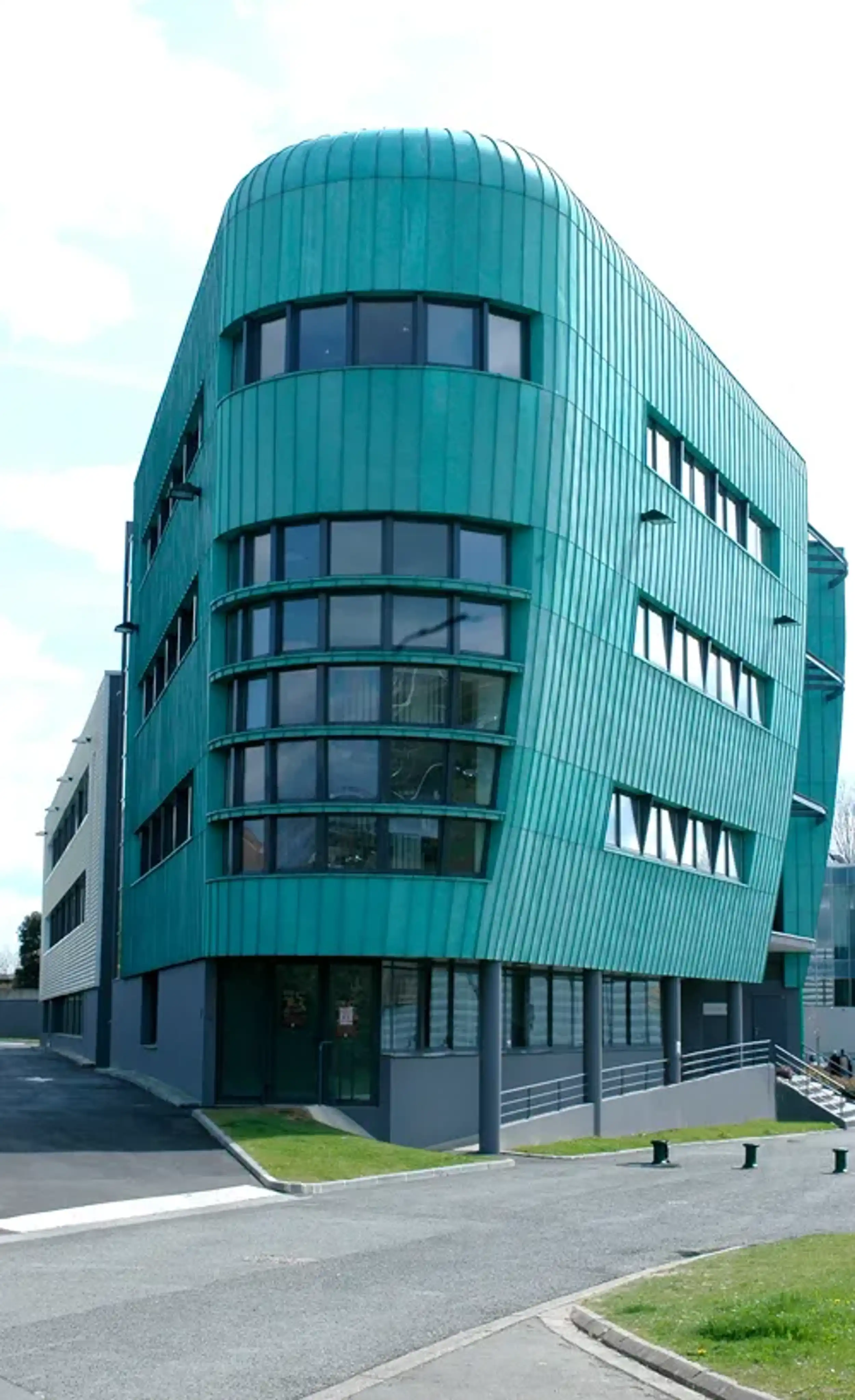 vue extérieure UFR d’Odontologie de Rennes